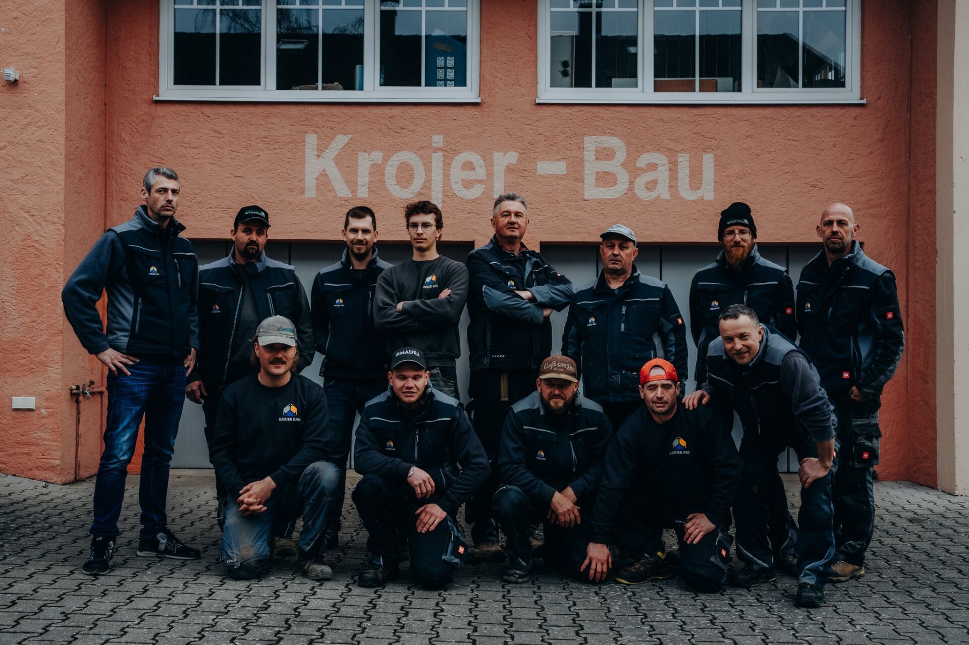 Mitarbeiter von Krojer Bau bei der Arbeit – Teamporträt 51