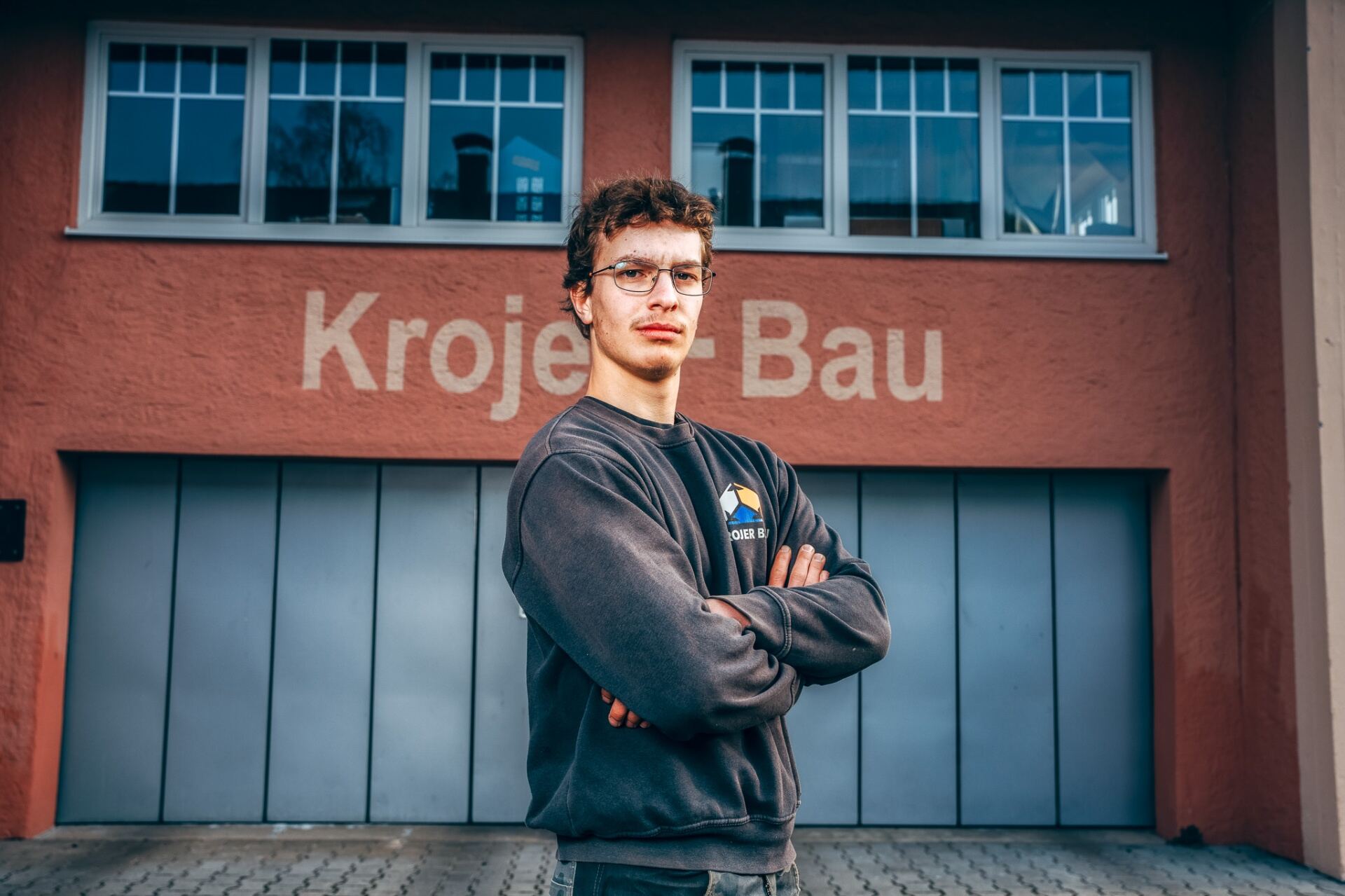 Mitarbeiter von Krojer Bau bei der Arbeit – Teamporträt 3