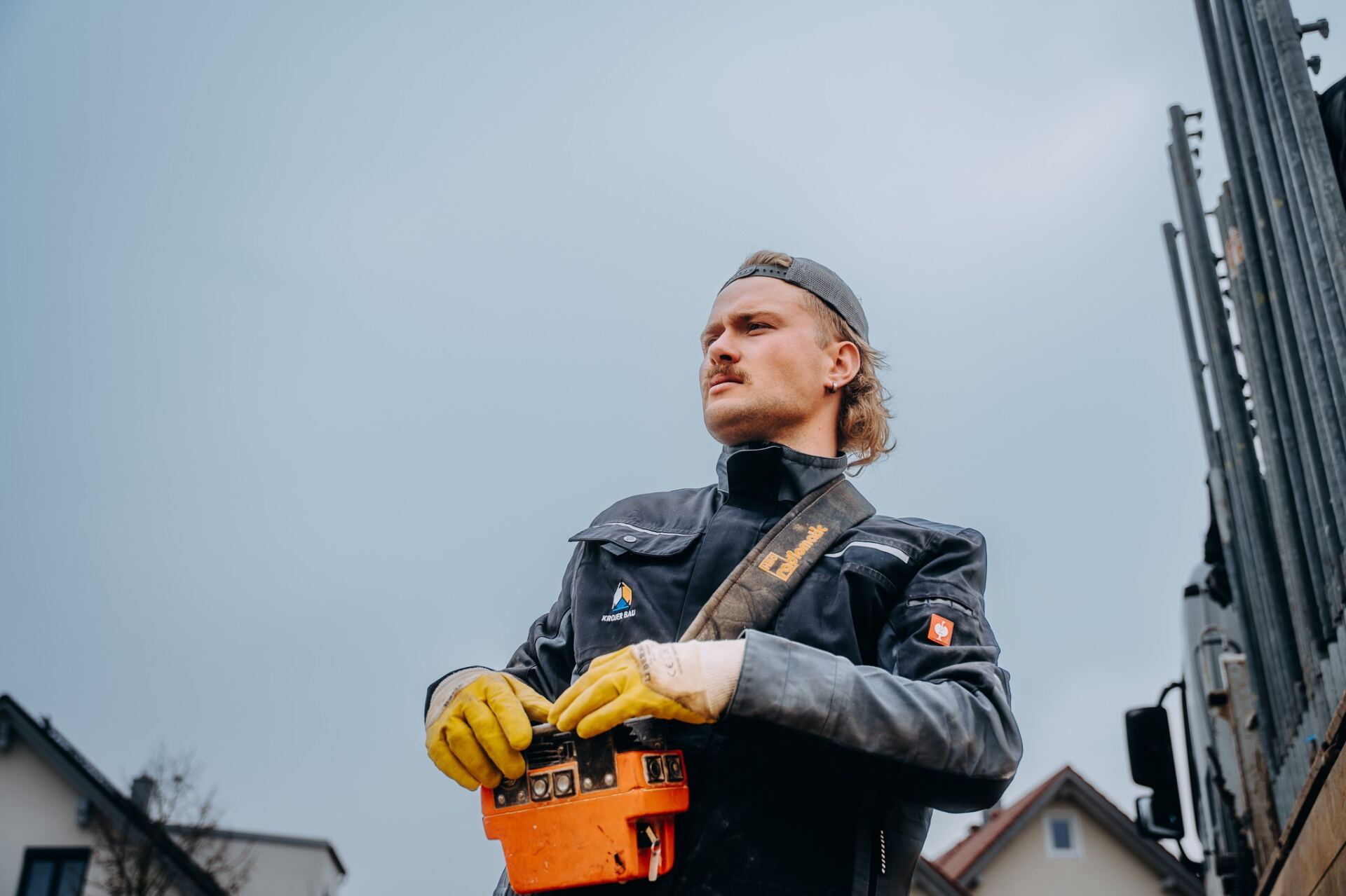 Mitarbeiter von Krojer Bau bei der Arbeit – Teamporträt 25