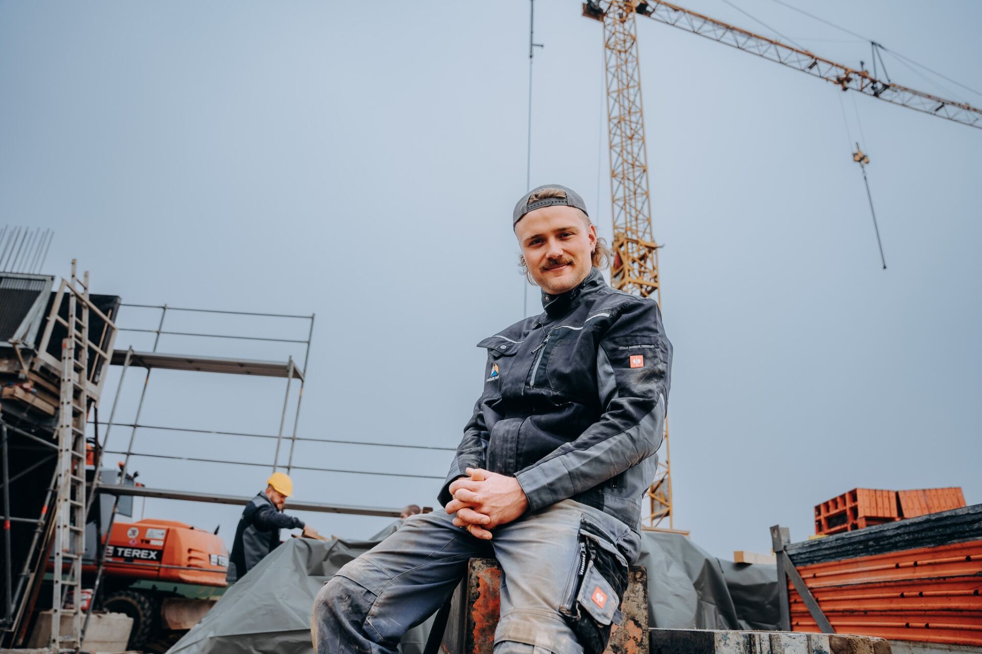 Mitarbeiter von Krojer Bau bei der Arbeit – Teamporträt 9