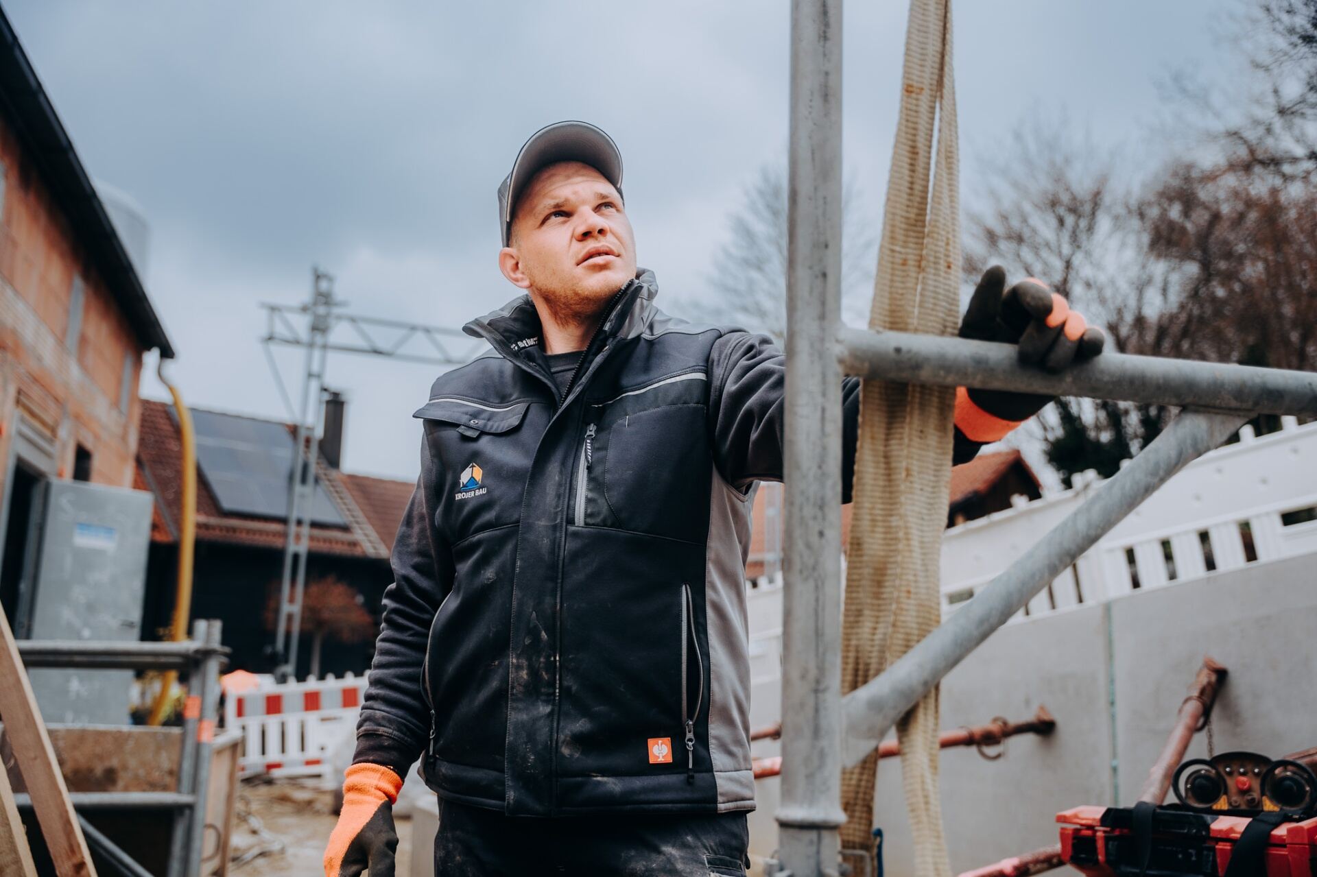Mitarbeiter von Krojer Bau bei der Arbeit – Teamporträt 21