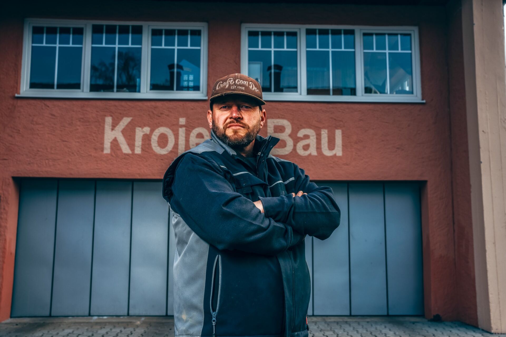 Mitarbeiter von Krojer Bau bei der Arbeit – Teamporträt 10