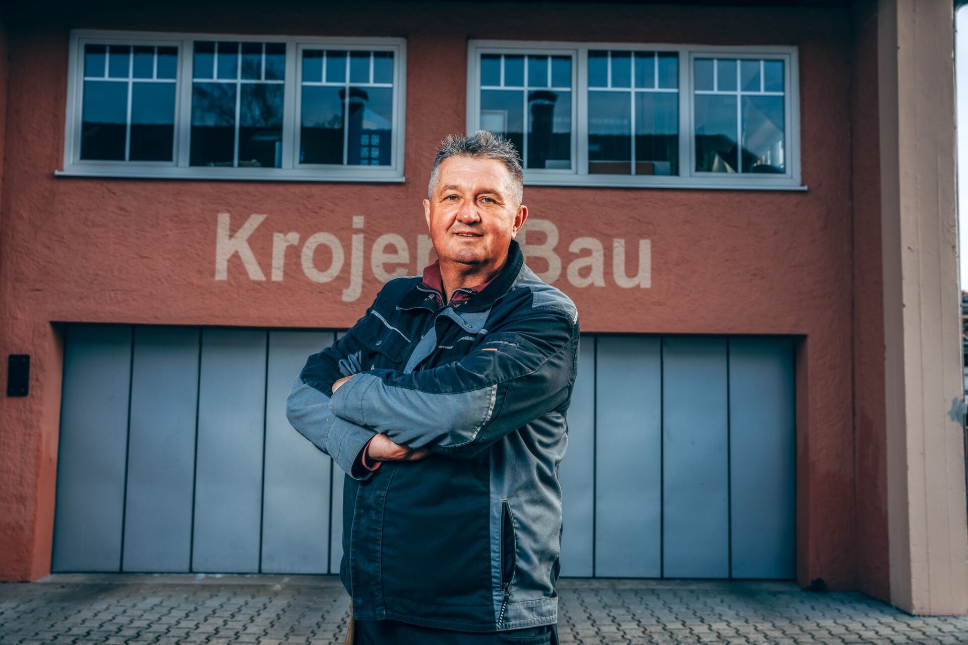 Mitarbeiter von Krojer Bau bei der Arbeit – Teamporträt 17