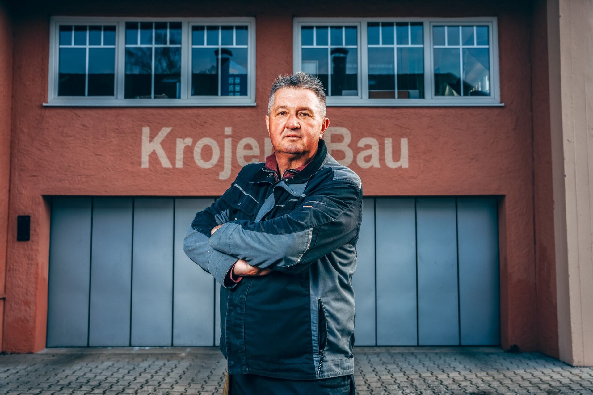 Mitarbeiter von Krojer Bau bei der Arbeit – Teamporträt 13