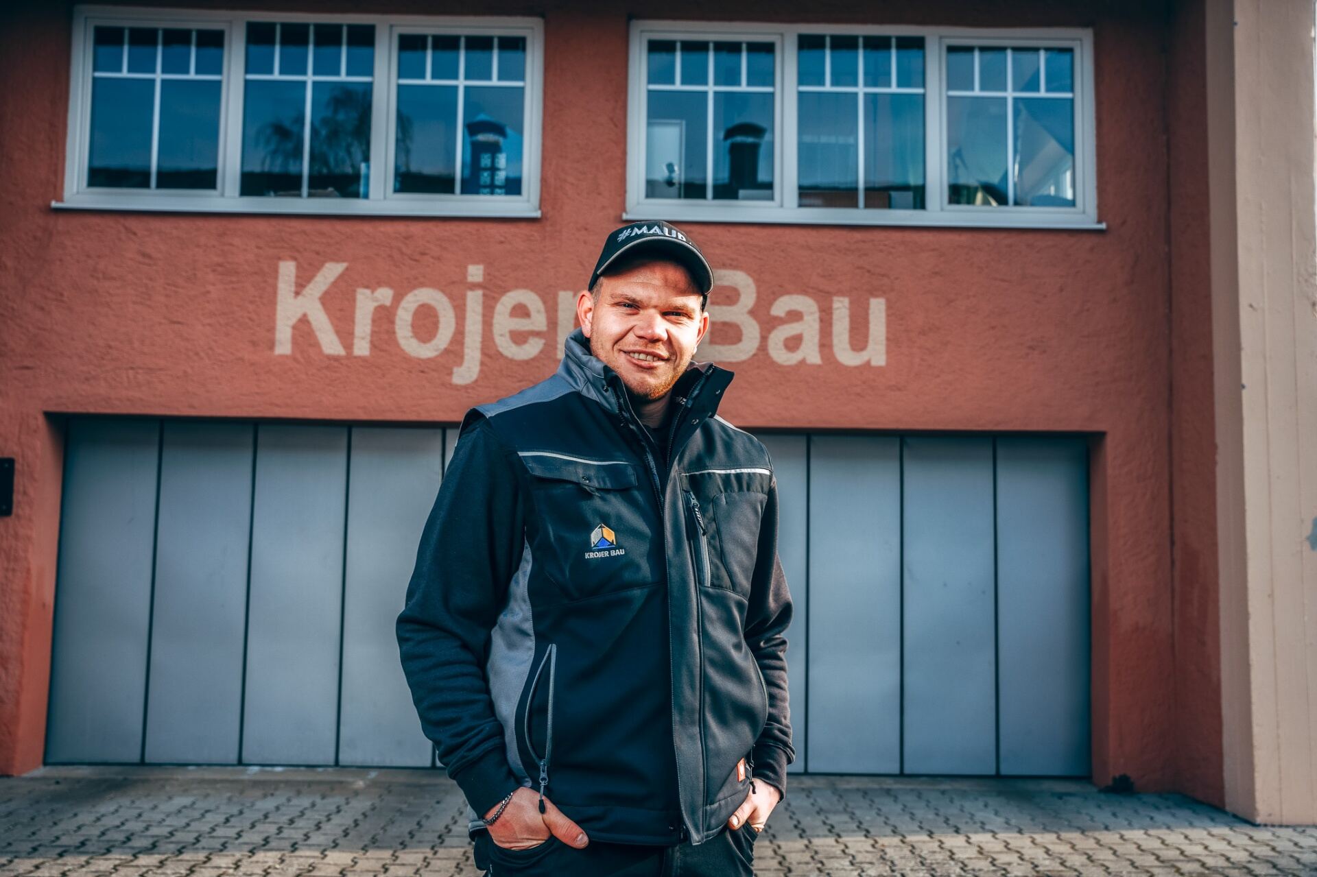 Mitarbeiter von Krojer Bau bei der Arbeit – Teamporträt 15